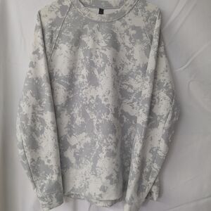 Men's Lululemon Gray Patterned Sweater